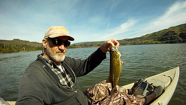 Kayak fishing for smallmouth bass on the Columbia River