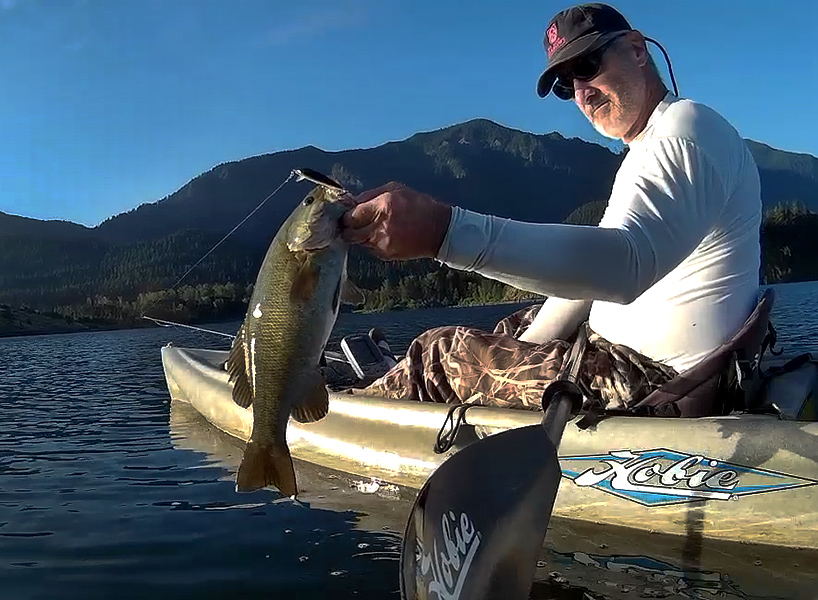Columbia River smallmouth bass caught on a diving crankbait