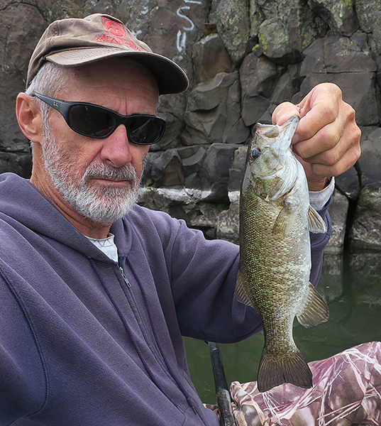 Columbia River smallmouth bass caught by watermanatwork.com kayak fisherman Ron Barbish