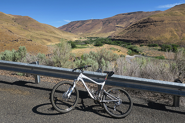 Cycling the roads and trails of eastern Washington