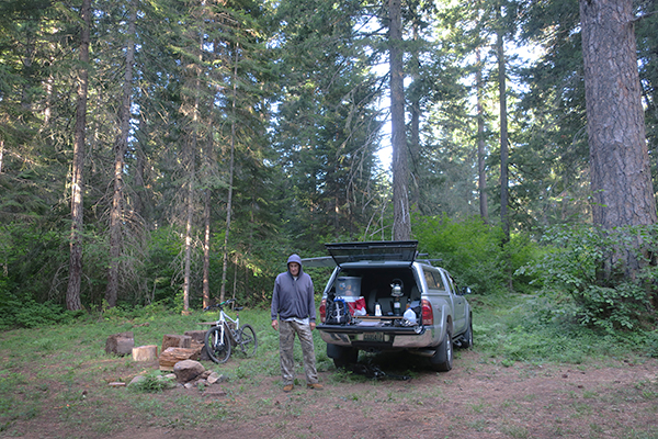 Morning at the MTB camp in the Cascade Mountains