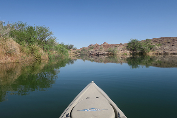 Kayak fishing on the lower Colorado River with watermanatwork.com