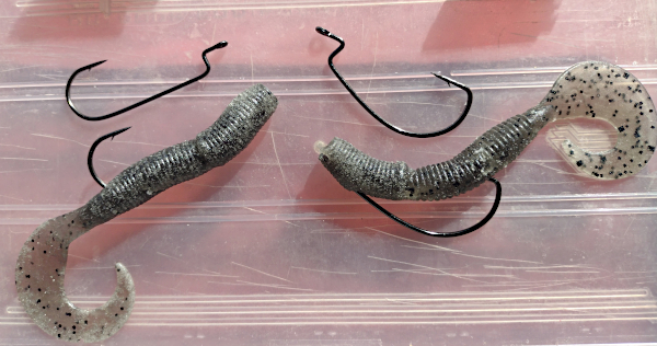 Worm hooks and modified grubs