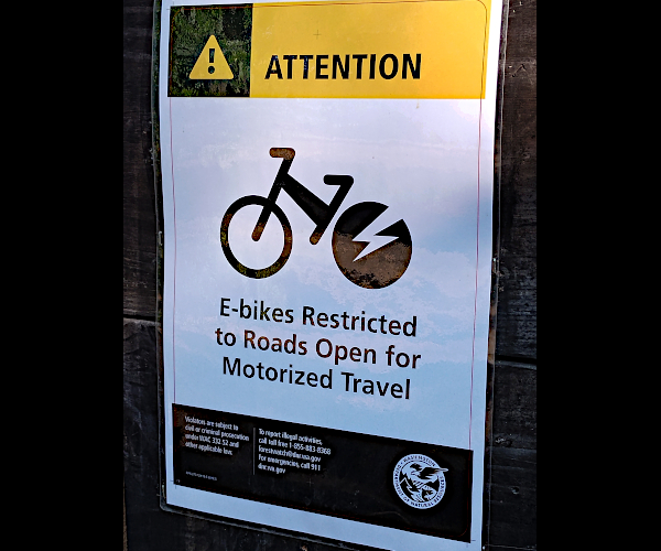 No E-bikes sign