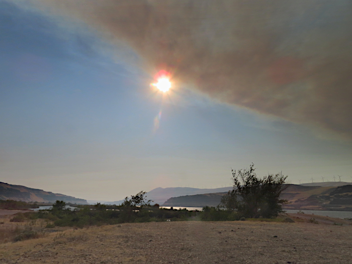 Fire smoke Columbia River Gorge